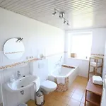 Roehe By Interhome * Tumlauer Koog